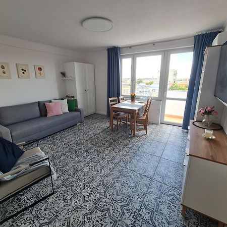 Apartament Wschodni Z Balkonem 4 Osoby Βαρσοβία Εξωτερικό φωτογραφία